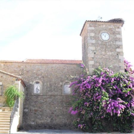 Apartamentos Turisticos Huerto El Horno Torremenga ภายนอก รูปภาพ