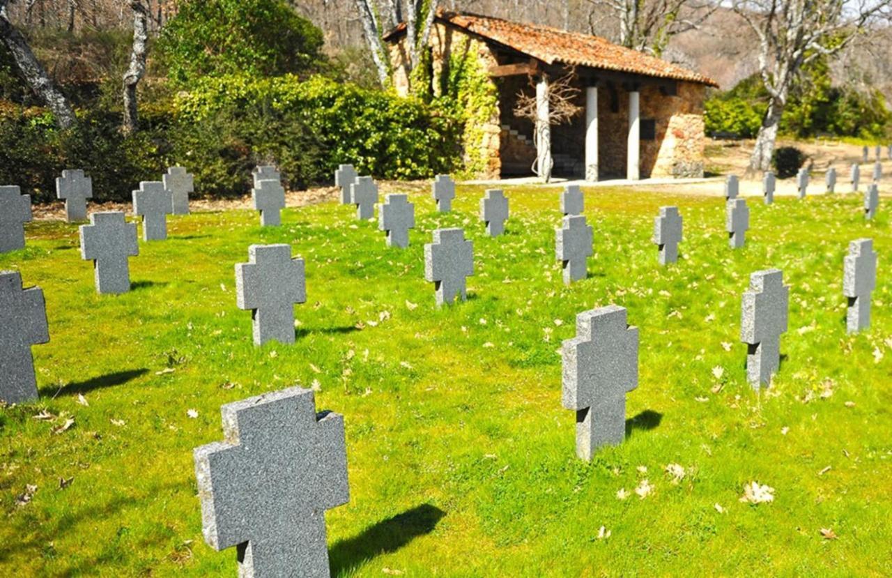 Apartamentos Turisticos Huerto El Horno Torremenga ภายนอก รูปภาพ